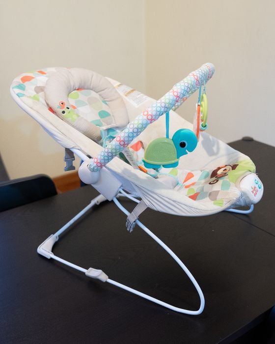 Espreguiçadeira musical bebe