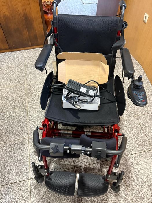Cadeira de rodas eletrica