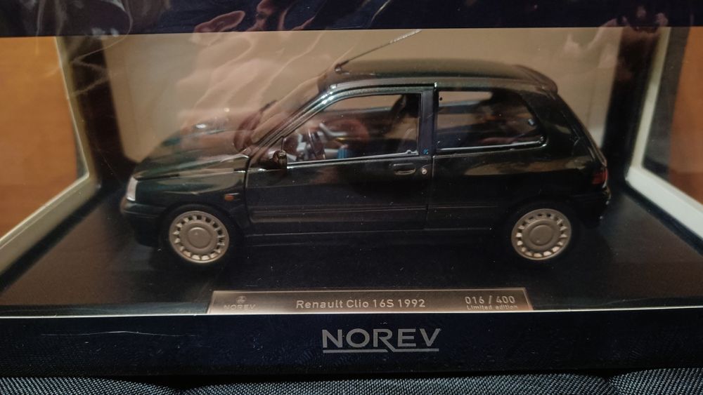 Renault Clio 16s (1:18) - Norev