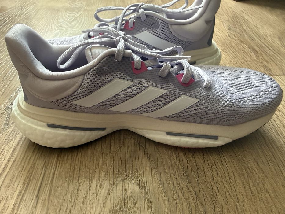 Жіночі бігові кросівки adidas solarglide 6  39 1/3