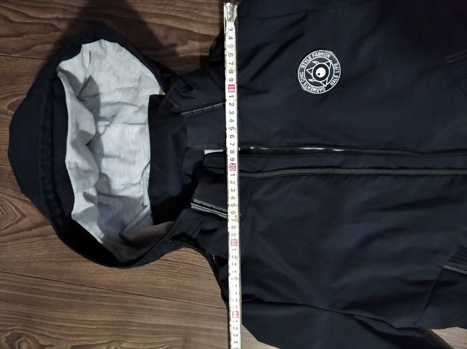 Куртка демисезонна