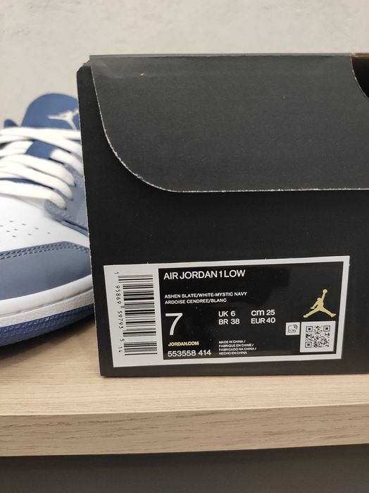 Buty Jordan 1 Low Ashen Slate rozmiar 40 wkładka 25 cm