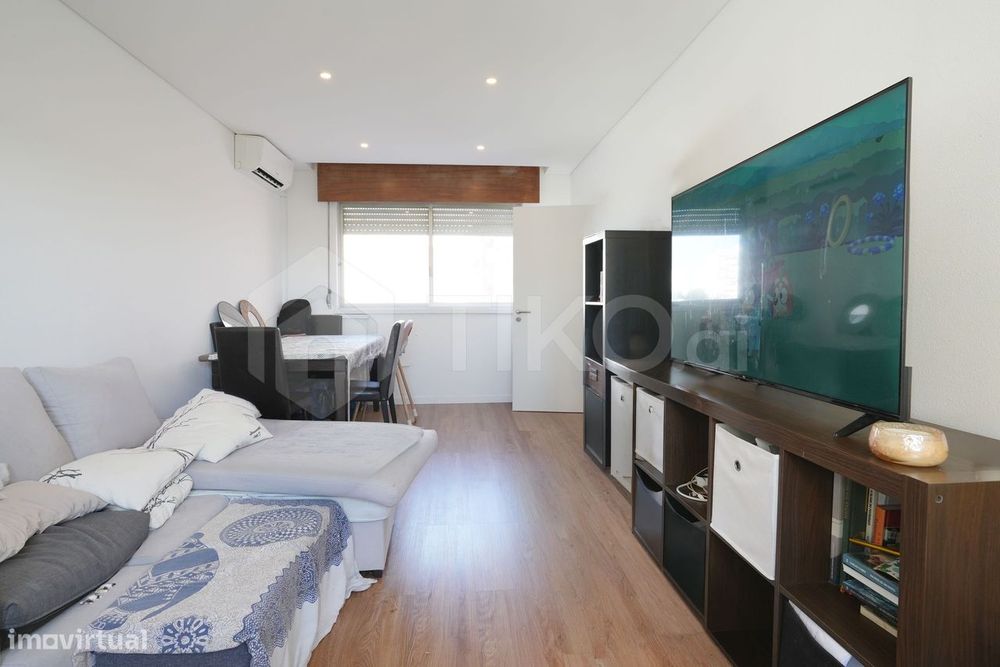 T2 Totalmente totalmente remodelado com A/C e cozinha equipada