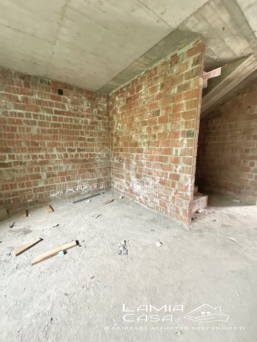 Продаж таунхауса , початок Годилова . 2 хв від Майдану