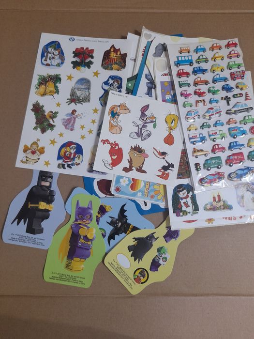 Miscelânea de autocolantes para crianças