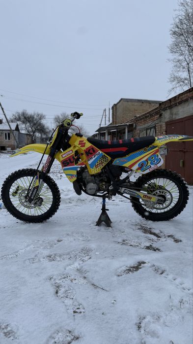 Продам кросовий мотоцикл