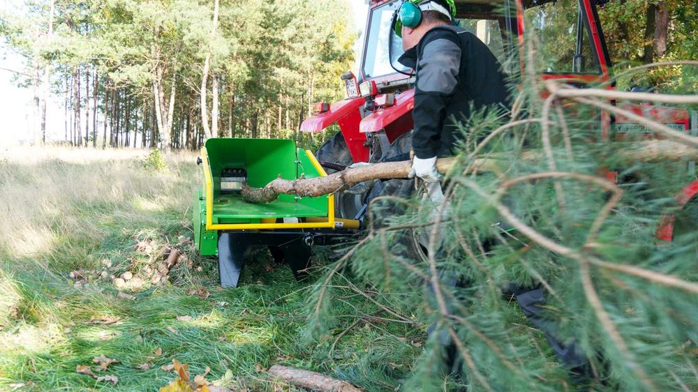 Rębak walcowy ZIKo XR-130 === NOWA CENA 4999 brutto == ROZDRABNIACZ