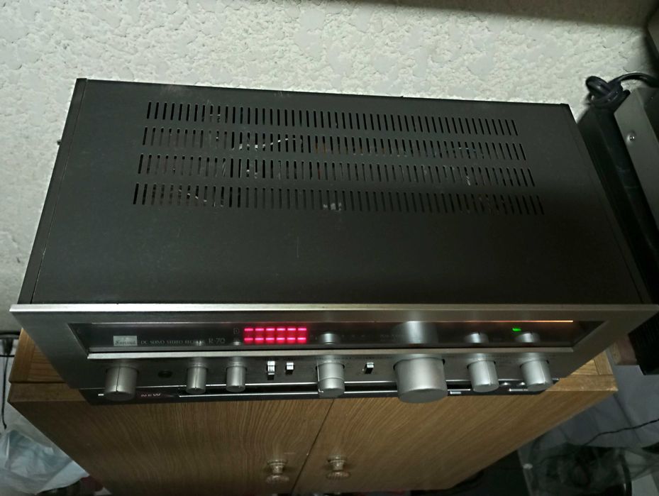 Vendo SANSUI DC Servo Setereo Receiver R-70