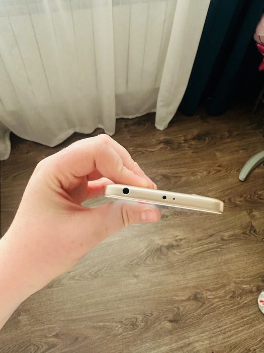 Xiaomi Redmi 4A обмен ибо же покупка цену предлогайте