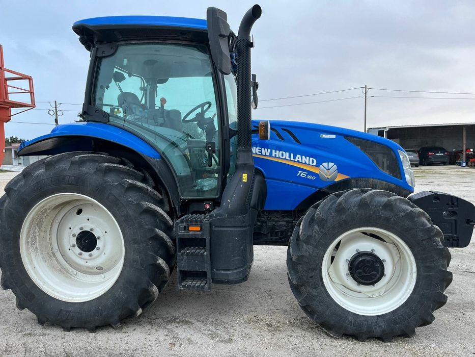 Segue para venda , tractor  , New Holand,