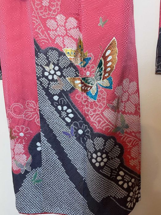 Japońskie kimono furisode