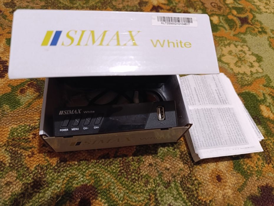 Цифровий тюнер Т2 Simax White