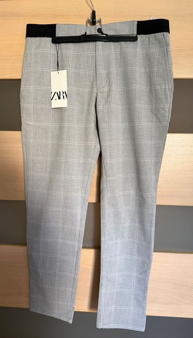 Брюки від Zara чоловічі нові