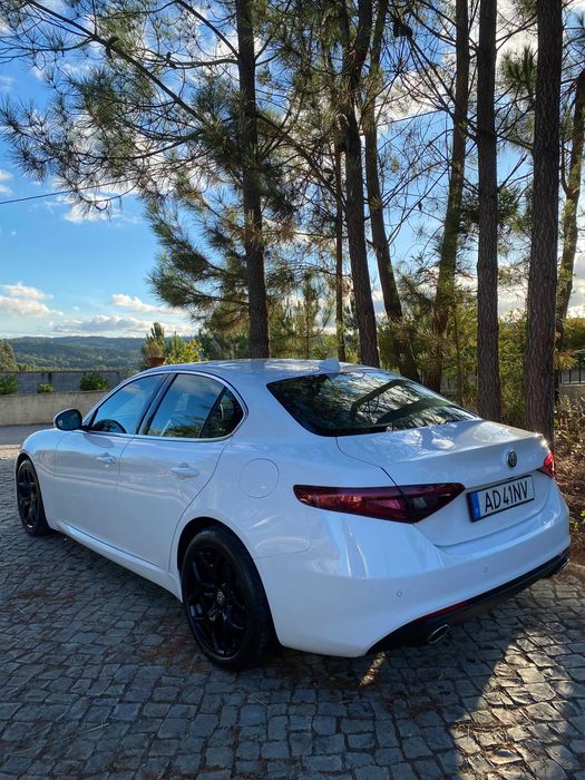 Alfa Romeo Giulia 2.2D 190cv