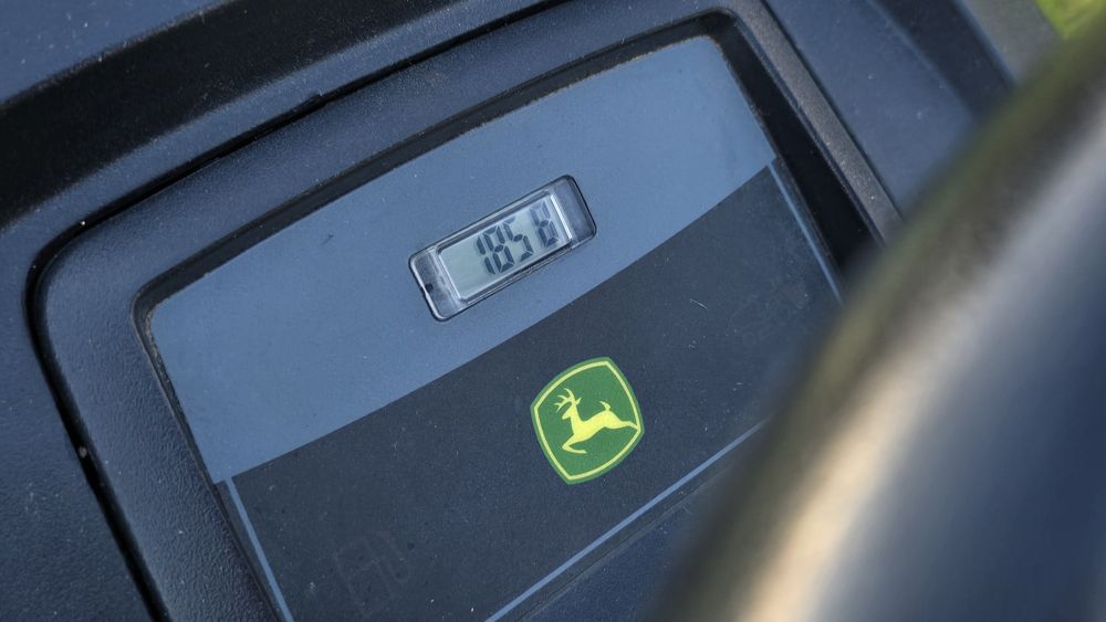 John deere x305r corta relva