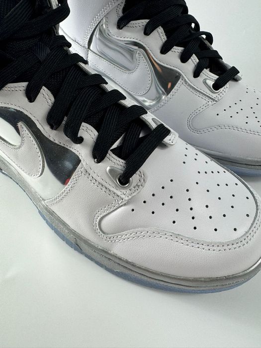 Nowe sneakersy unisex W NIKE DUNK HIGH białe srebrne 41