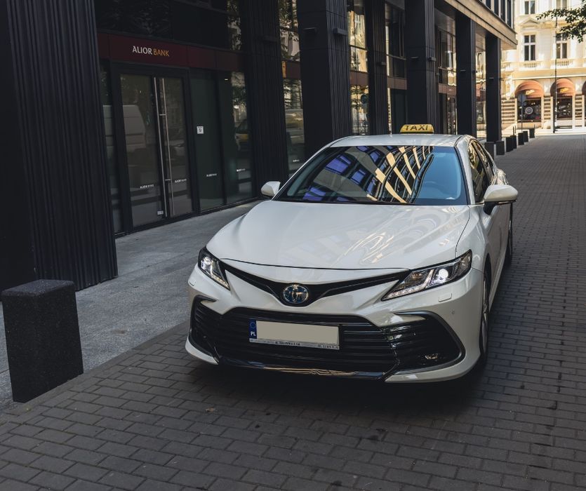 Praca taxi Audi Q6 Работа в такси