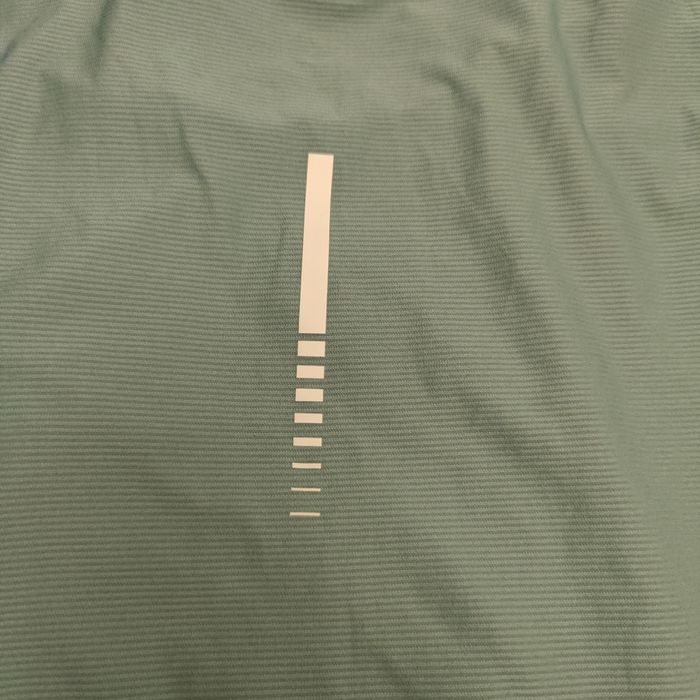 T-shirt damski sportowy Asics roz.M