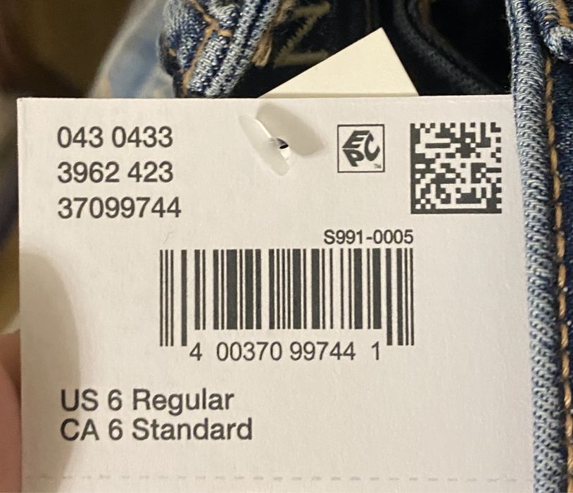 Джинси жіночі American Eagle оригінал (нові)