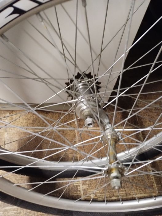 Koła do rowerów kompletne 24,26,28 ,przód ,tył