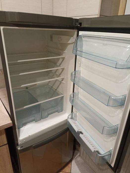 Lodówka Electrolux ERB29301x8 Inspire Space Plus