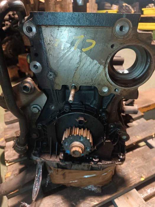 Bloco do Motor Armado com Pistons e Cambota Volkswagen Golf VII / Audi A3 / Seat Leon 1.6TDI CLH 04L023A