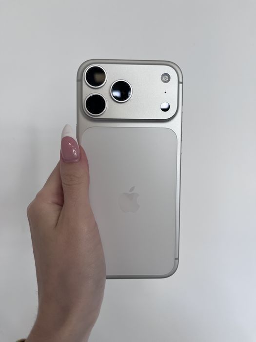 RATY 0% Iphone 17 Pro Max Silver 256 GB BATERIA 100% GWARANCJA 12 miesiecy !!!