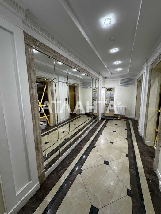 47 Перлина. 2кімнатна квартира з видом на море.