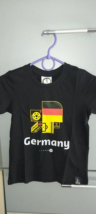 Футболка на хлопчика 7-8 років. Germany, fifa