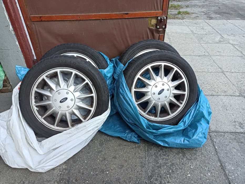 Koła Ford Mondeo + letnie Goodyear 205/50/R16
