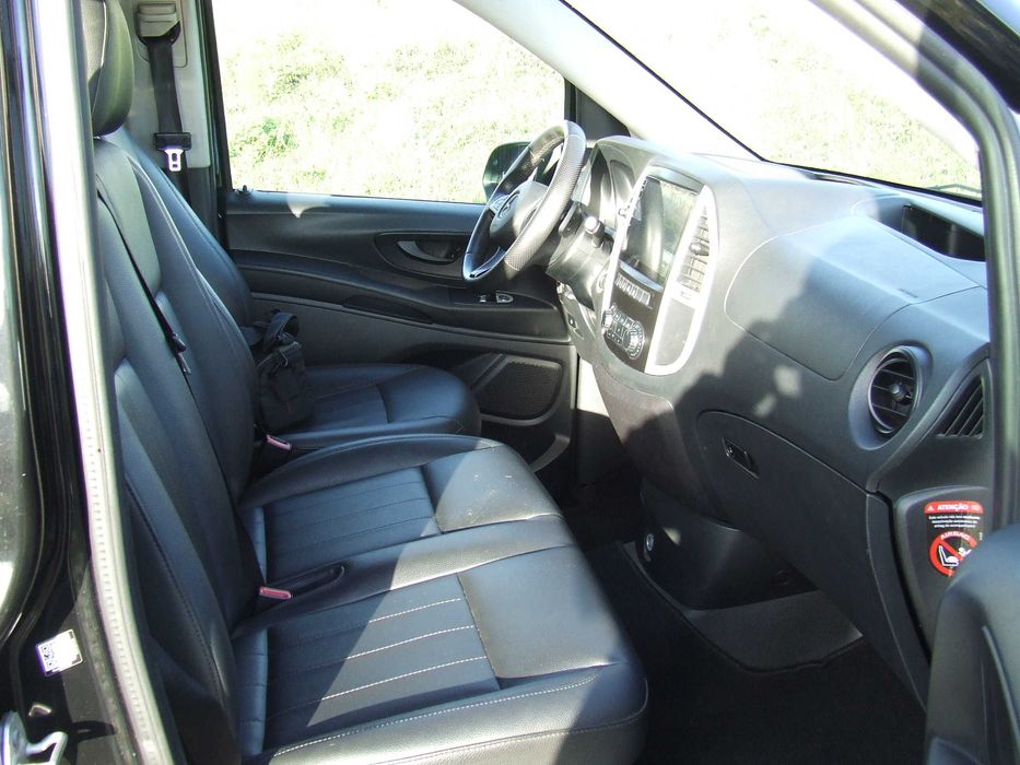 Mercedes-Benz Vito Tourer 116 CDi/34 Pro Aut. Nacional ano 2019