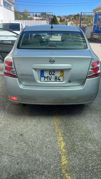 Carro marca Niss
