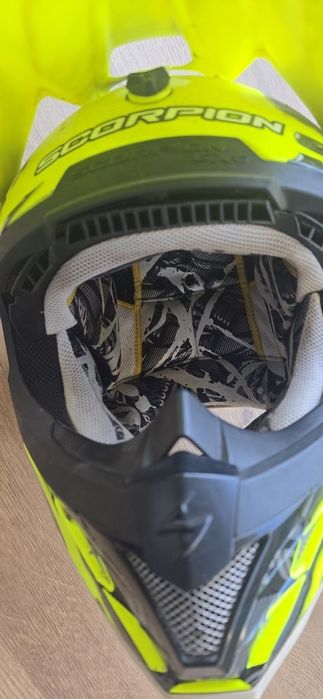 Capacete motocross SCORPIONS VX-15 AIR
