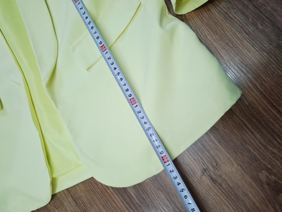 Żółty garnitur damski elegancki marynarka żakiet spodnie L 40 nowy