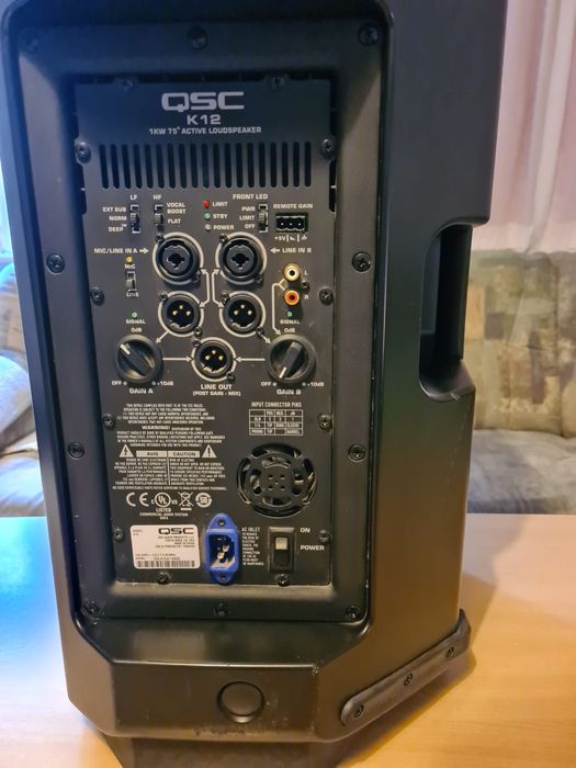 Kolumna aktywna QSC K12