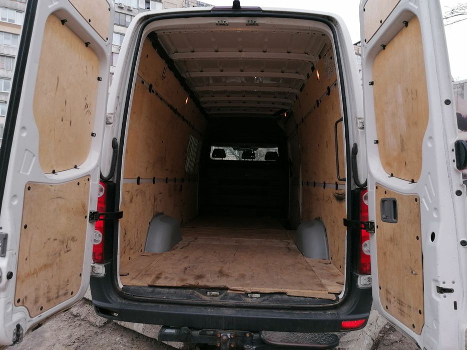 Перевозка грузовым микроавтобусом. Переезд Киев. Грузчики. Недорого.