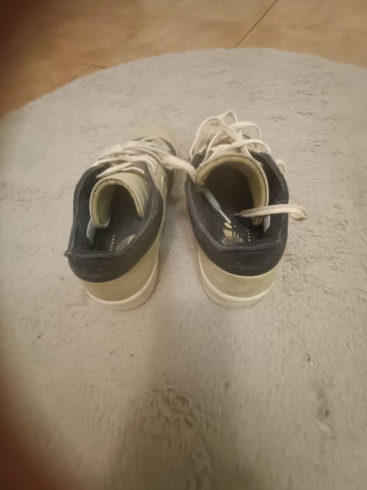 Buty sportowe adidas
