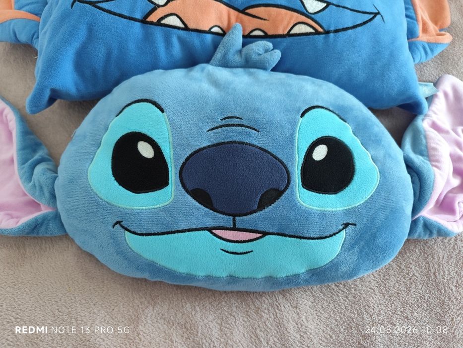 2 poduszki stitch