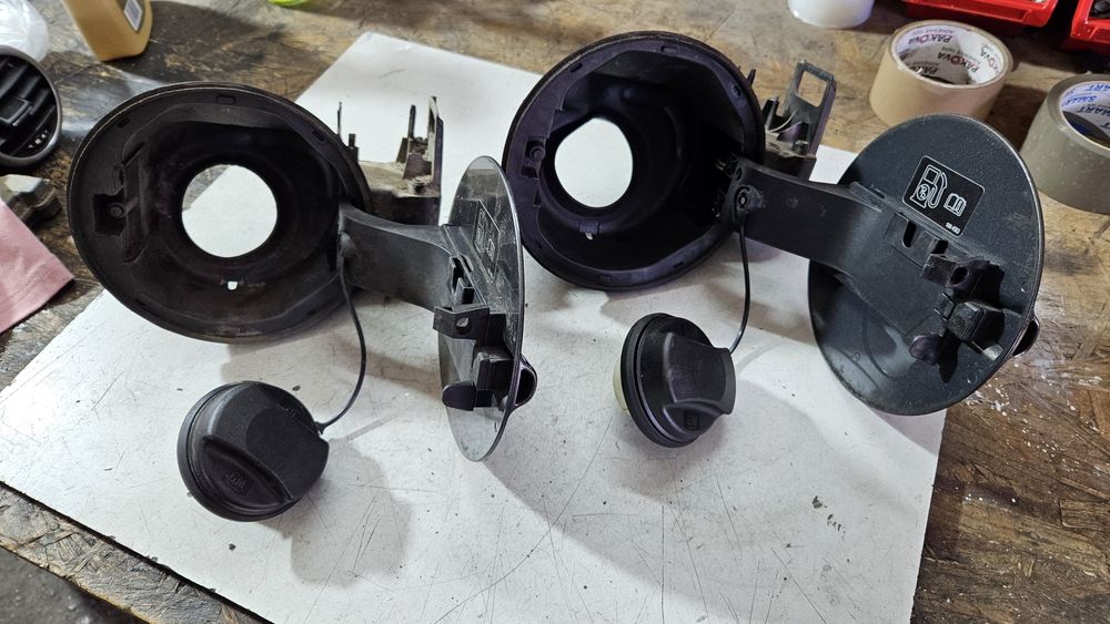 Klapka wlewu paliwa benzyna diesel z177 z190 opel meriva b