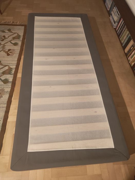 Łóżko IKEA ESPEVAR 90x200