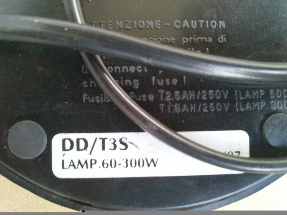 Używany ściemniacz od 60-300 W.