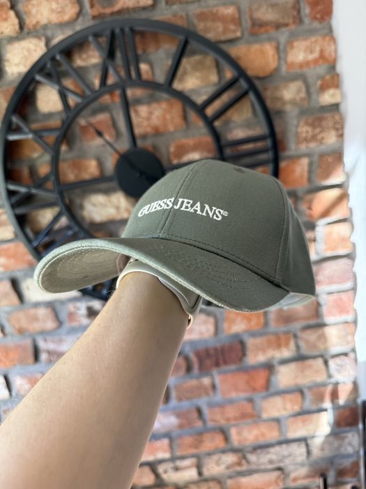 Guess czapka khaki zielona unisex