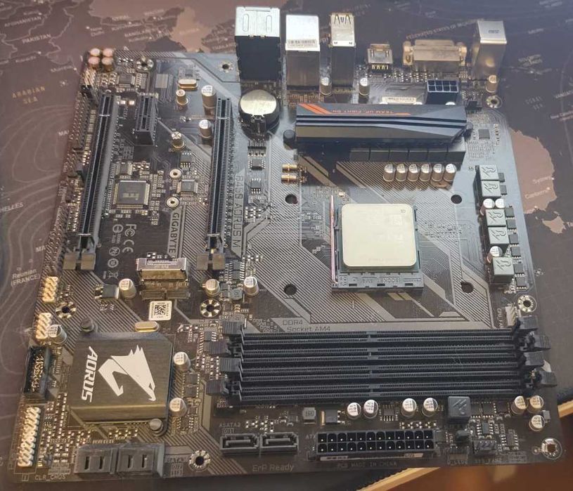 Kit -  Placa mãe + 32GB Memória + Fonte 850W + SSD 250GB + Processador 5800X + Water Cooler ML120L
