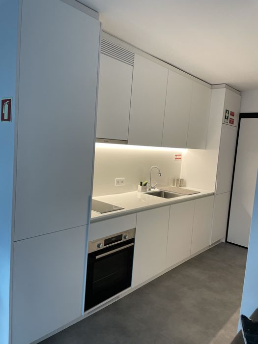 Arrendamento T0+1 centro de Aveiro