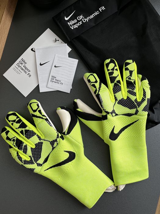 Nike Vapor Dynamic оригінал воротарські рукавиці 10 нові HQ0259-702