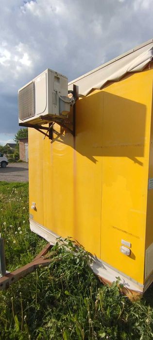 Продам торговий торговий кіоск/причіп під бізнес