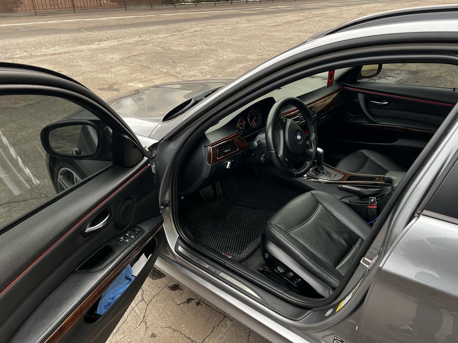 BMW 3 Series 2011 VIN WBAUU3C57BA542835 фото оголошення 13 з 14