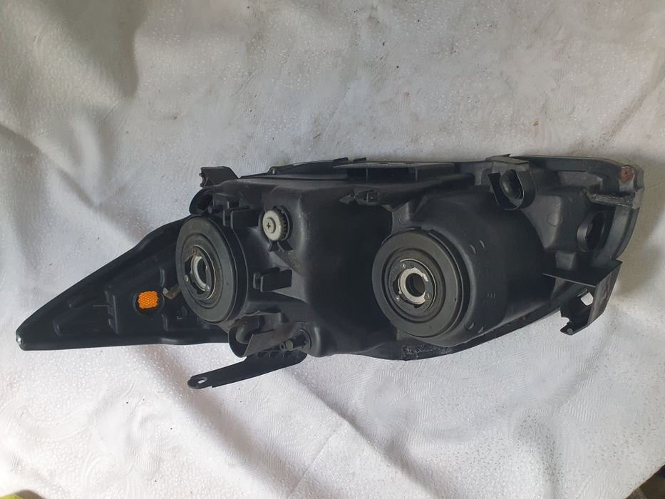 Lampa prawa przednia Scion TC przód