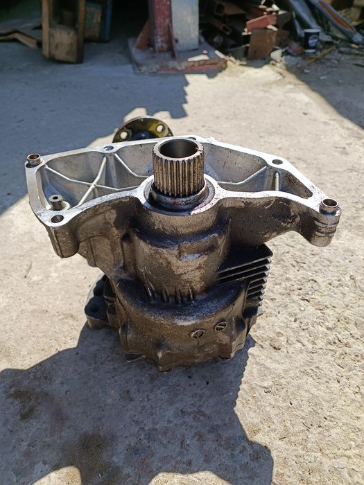 Роздатка Nissan Murano 3.5i