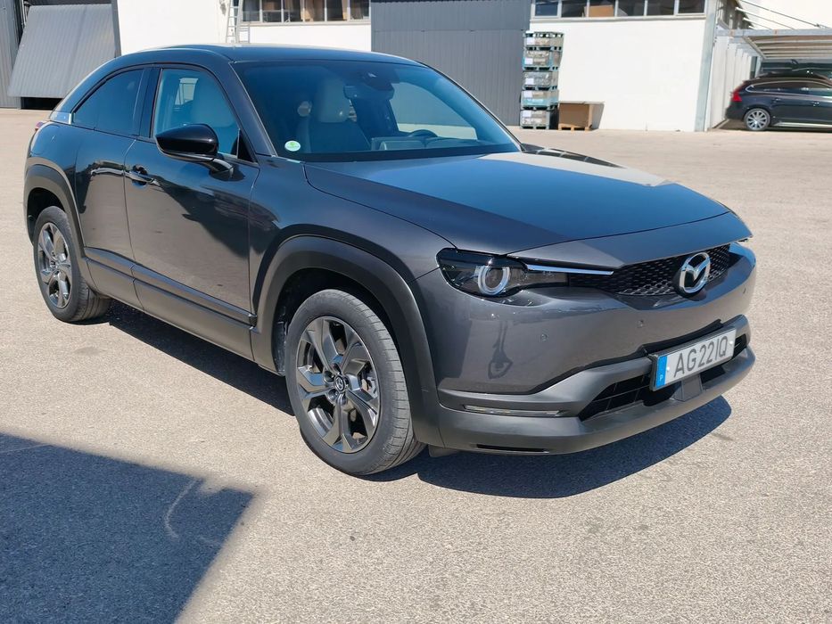 Mazda MX-30 e-Skyactiv First Edition+Modern Confidence